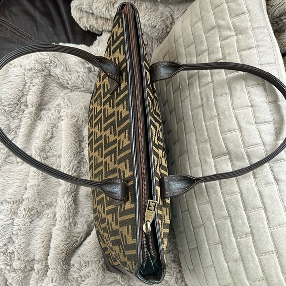 FENDI Vintage Zucca print TOTE in great condition - Picture 11 of 17